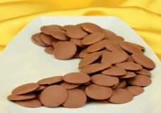 Schweizer couverture of Carma for pralines and desserts