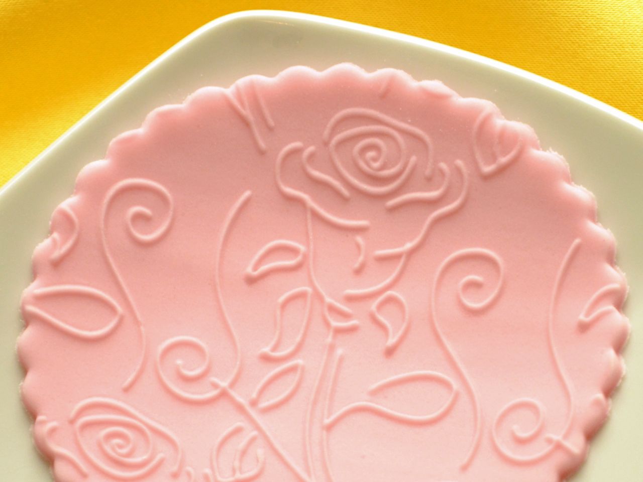 texture roller rose