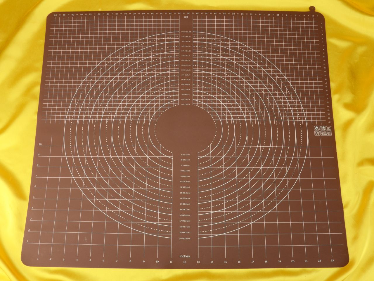 icing rolling mat 63x63cm