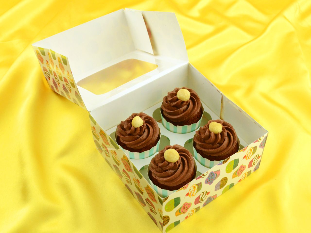 cupcake box toertchen fuer 4 stueck 2er set
