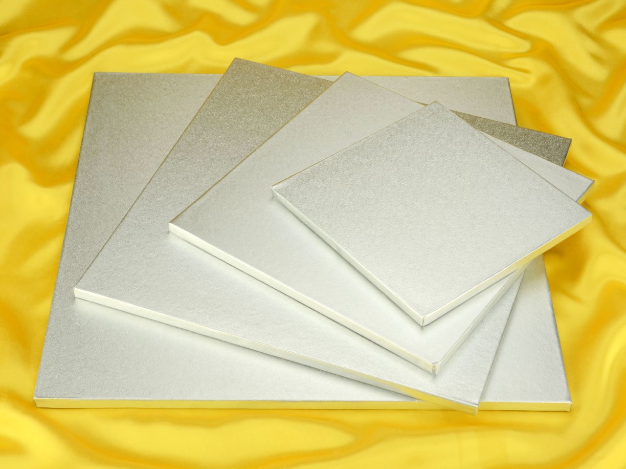 cakeboard quadrat 35cm silber