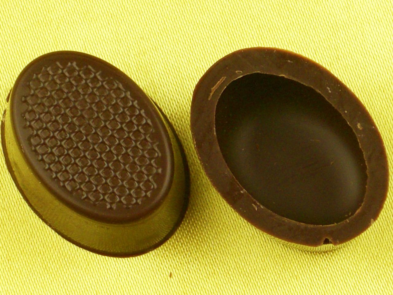 1 sheet oval shells dark