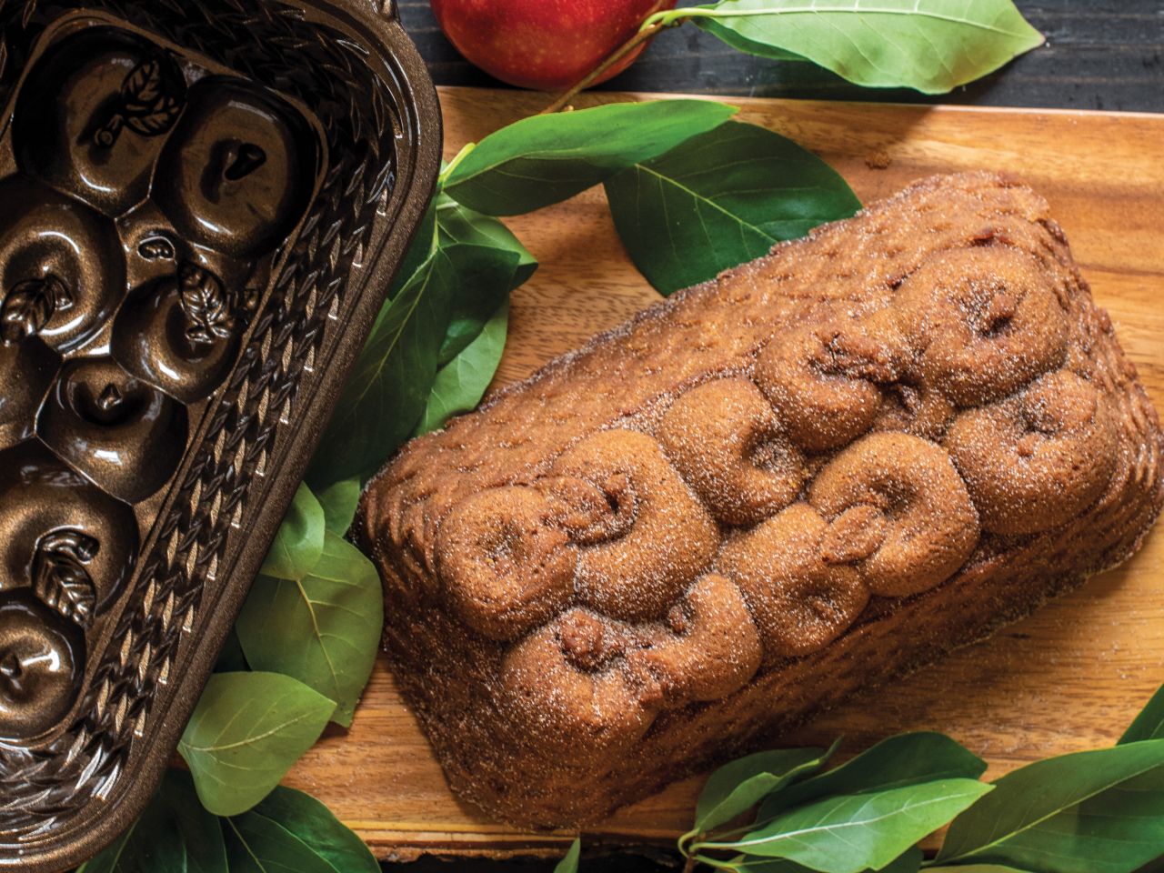 nordic ware backform apple basket loaf