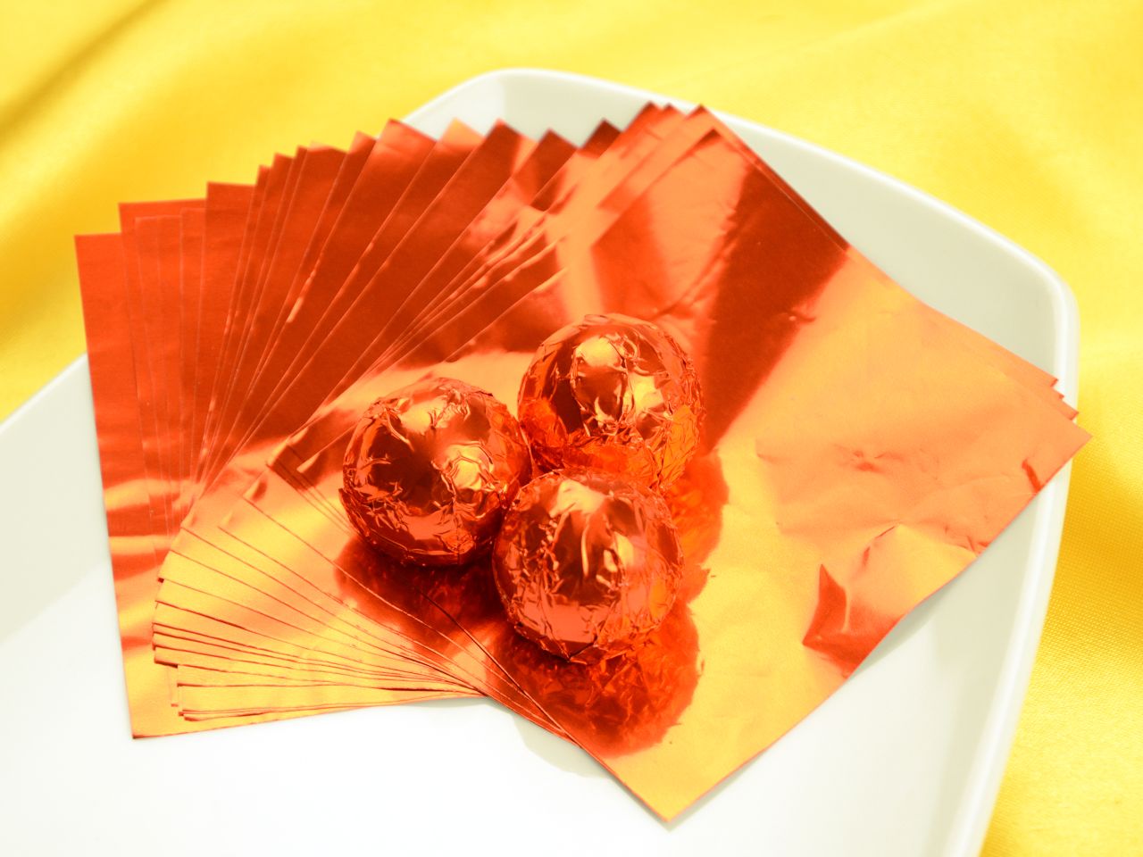 wrapping foil orange 50 sheets