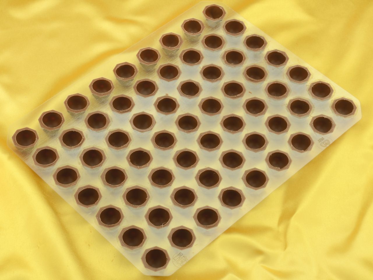 1 sheet diamond shells milk