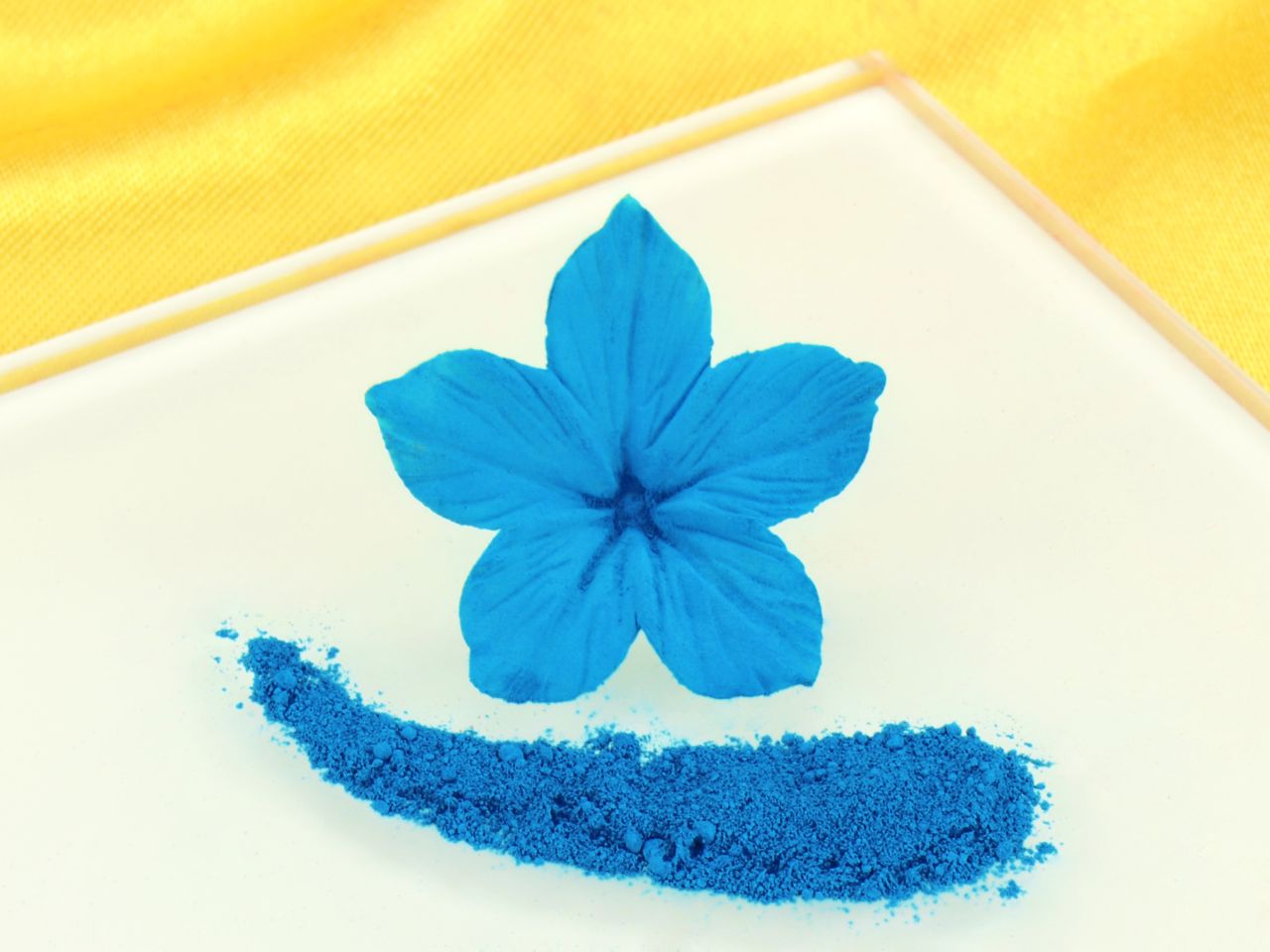 puderfarbe royal blue 2g