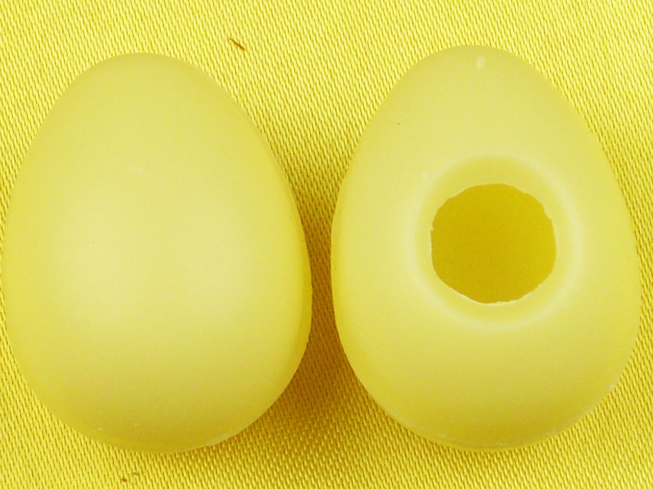 1 folie hohlkoerper medium eier weiss