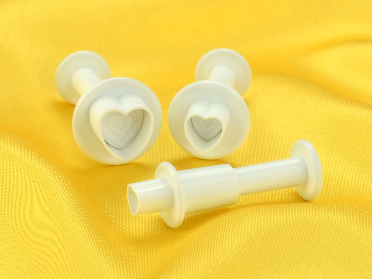 plunger cutter mini heart pattern