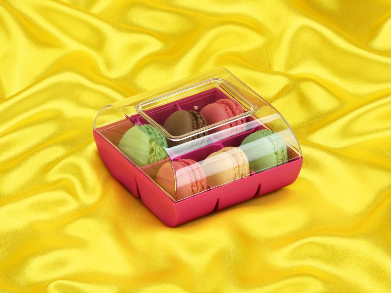 macaron halbschalen 12 stueck bunt in 6er box fuchsia