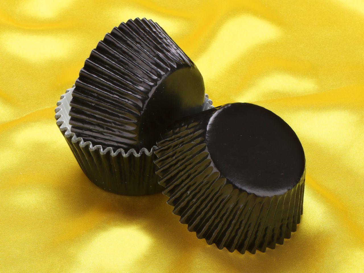 muffinfoermchen folie schwarz 24 stueck