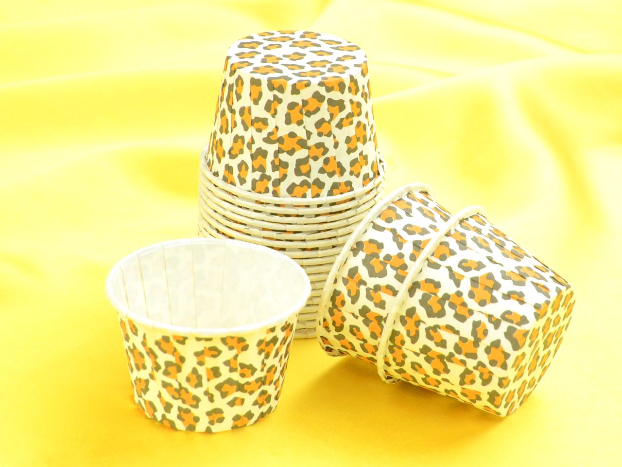 cupcake becher klein leopard 20 stueck
