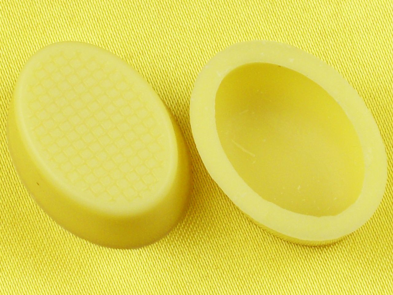 1 sheet oval shells white