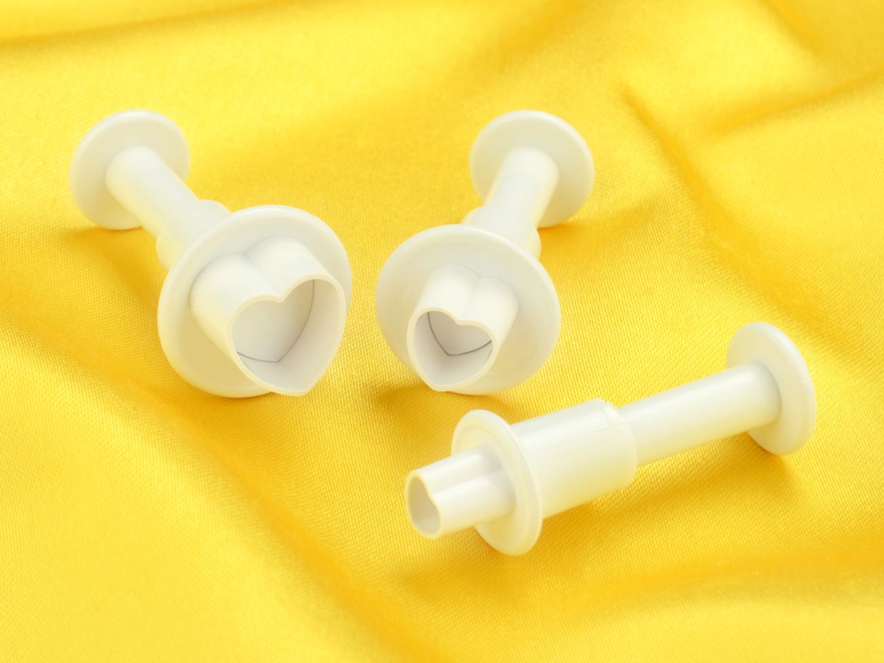 plunger cutter mini hearts