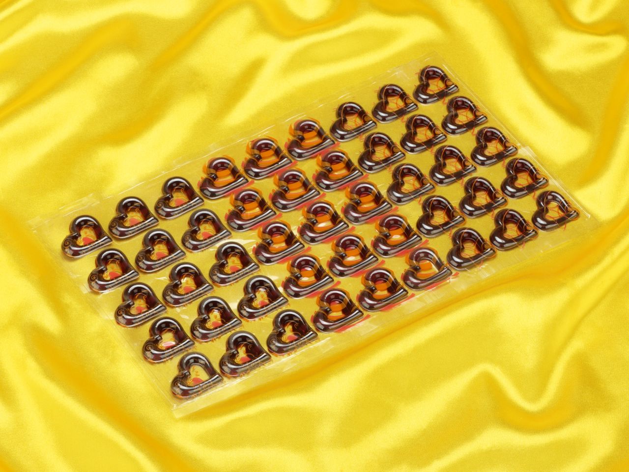 1 sheet chocolate decoration heart dark