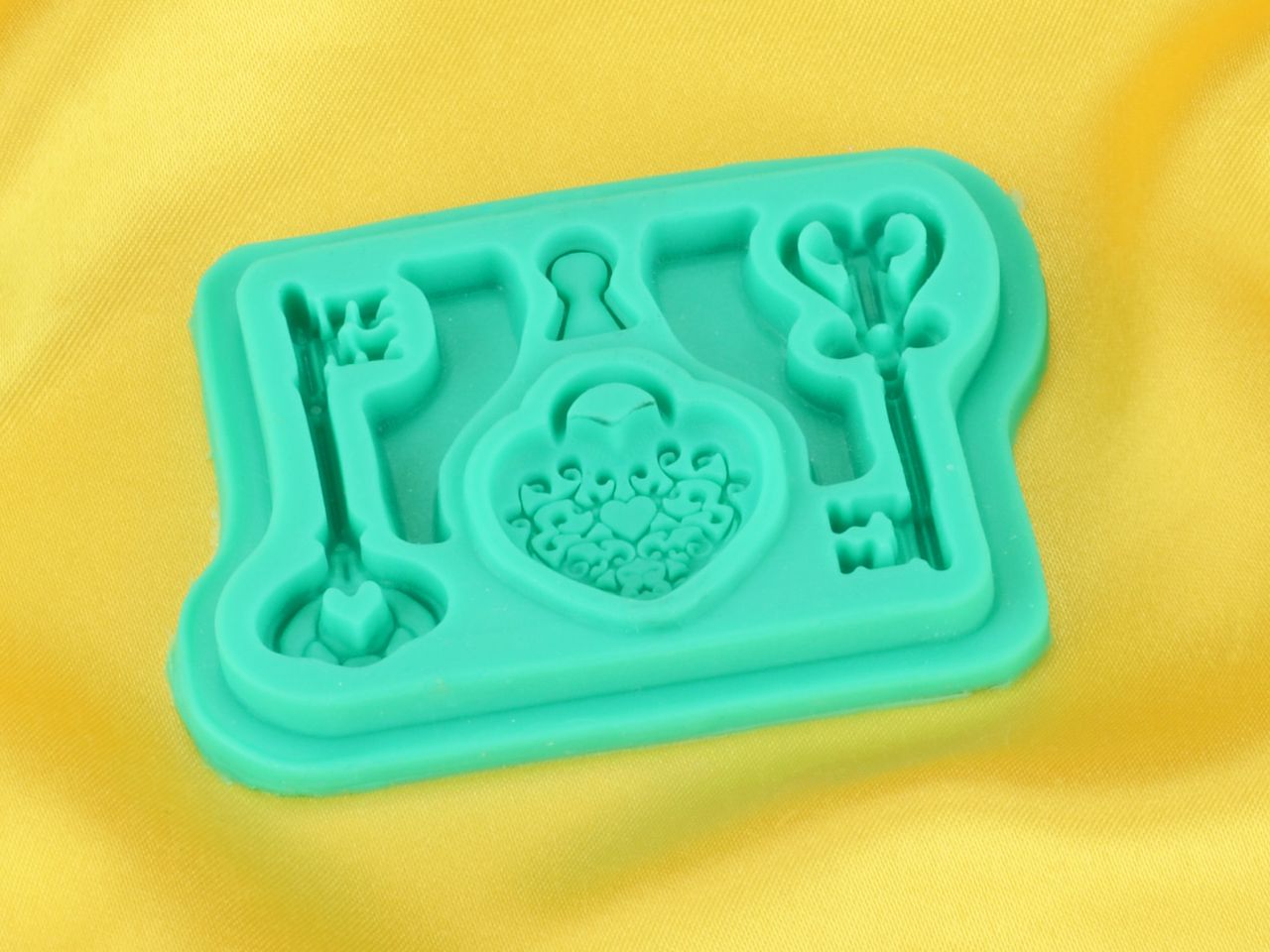 flex mould antique keys