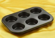 Kleine baking pans made from Metall for fine pastries