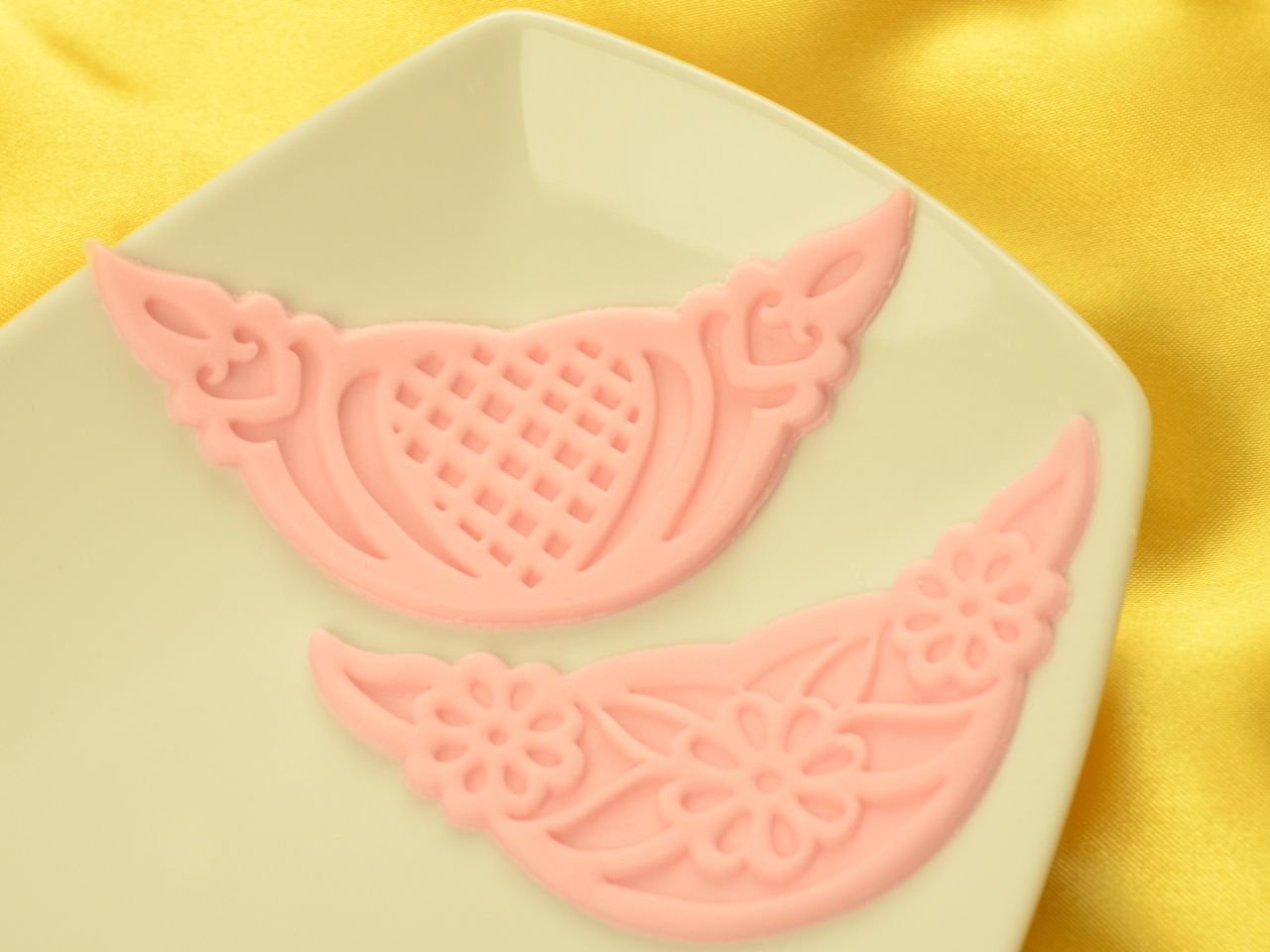 relief decoration set set of 3 cutters