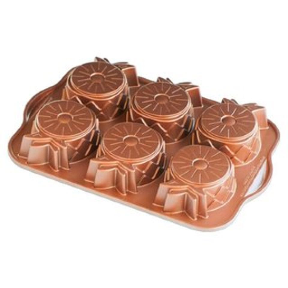 nordic ware mini pineapple baking pan 6 cavities