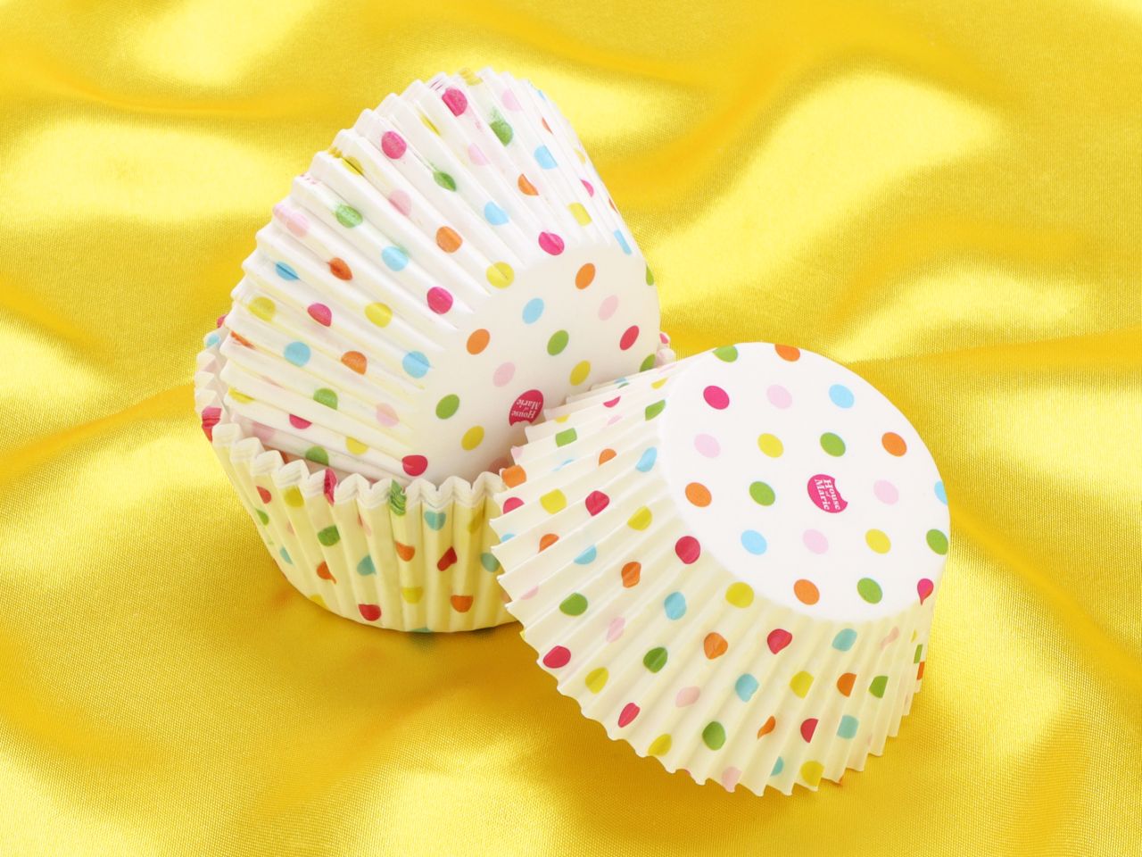 muffinfoermchen konfetti 48 stueck
