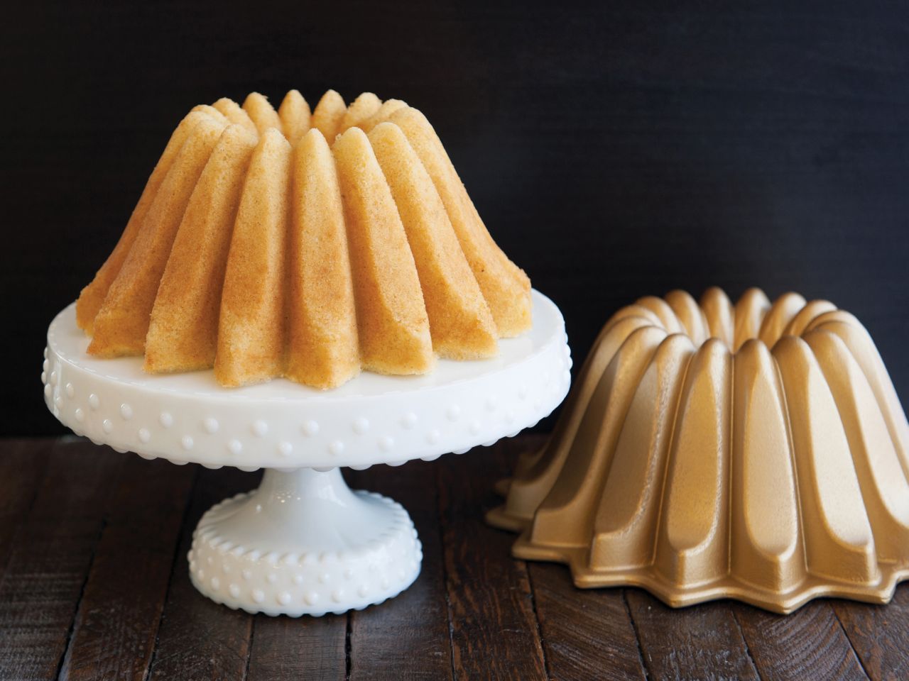 nordic ware lotus bundt pan