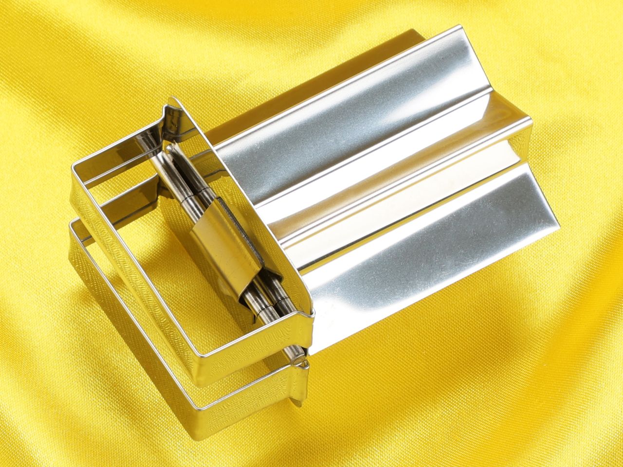 ausstecher zimtstern edelstahl klappbar 5cm