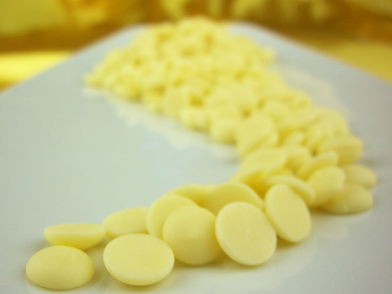 belgian chocolate white 200g by callebaut