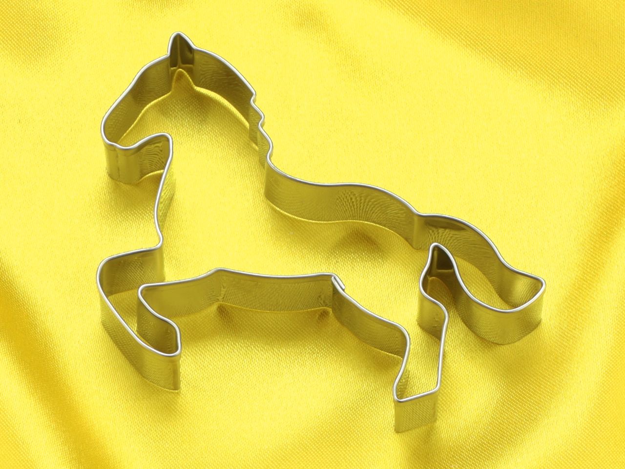 ausstecher springpferd 9cm