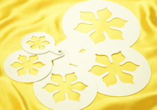 Tuile stencils for wafer-thin, crispy pastries