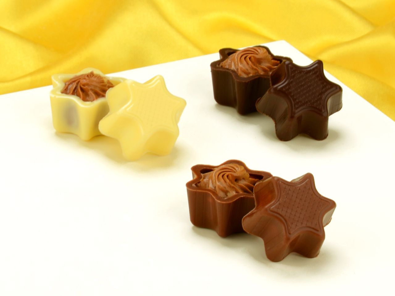 1 sheet star shells milk