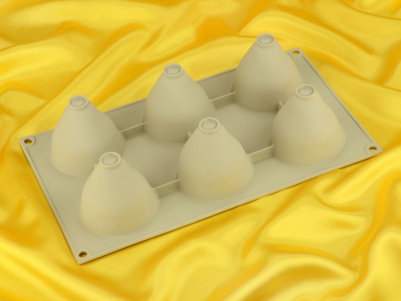 silicone mould fragole e panna