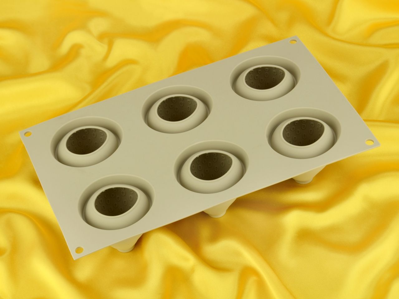 silicone mould fragole e panna