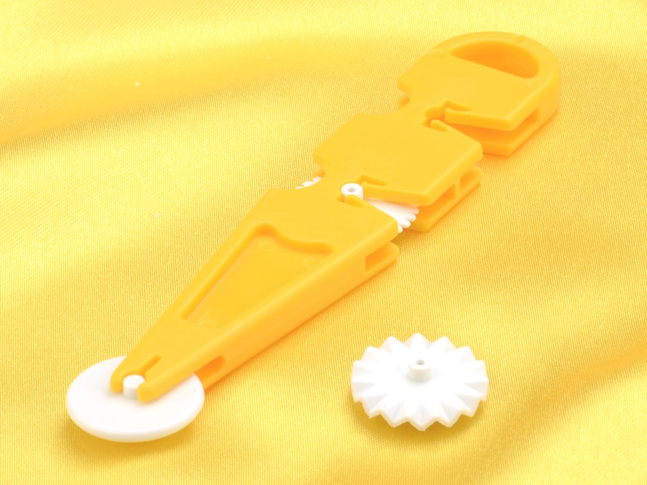 fondant cutter embosser