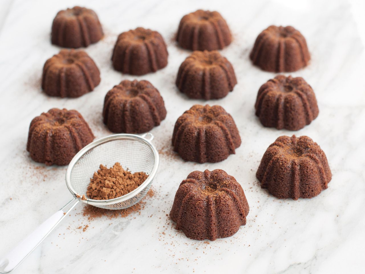 nordic ware bundt brownie pan