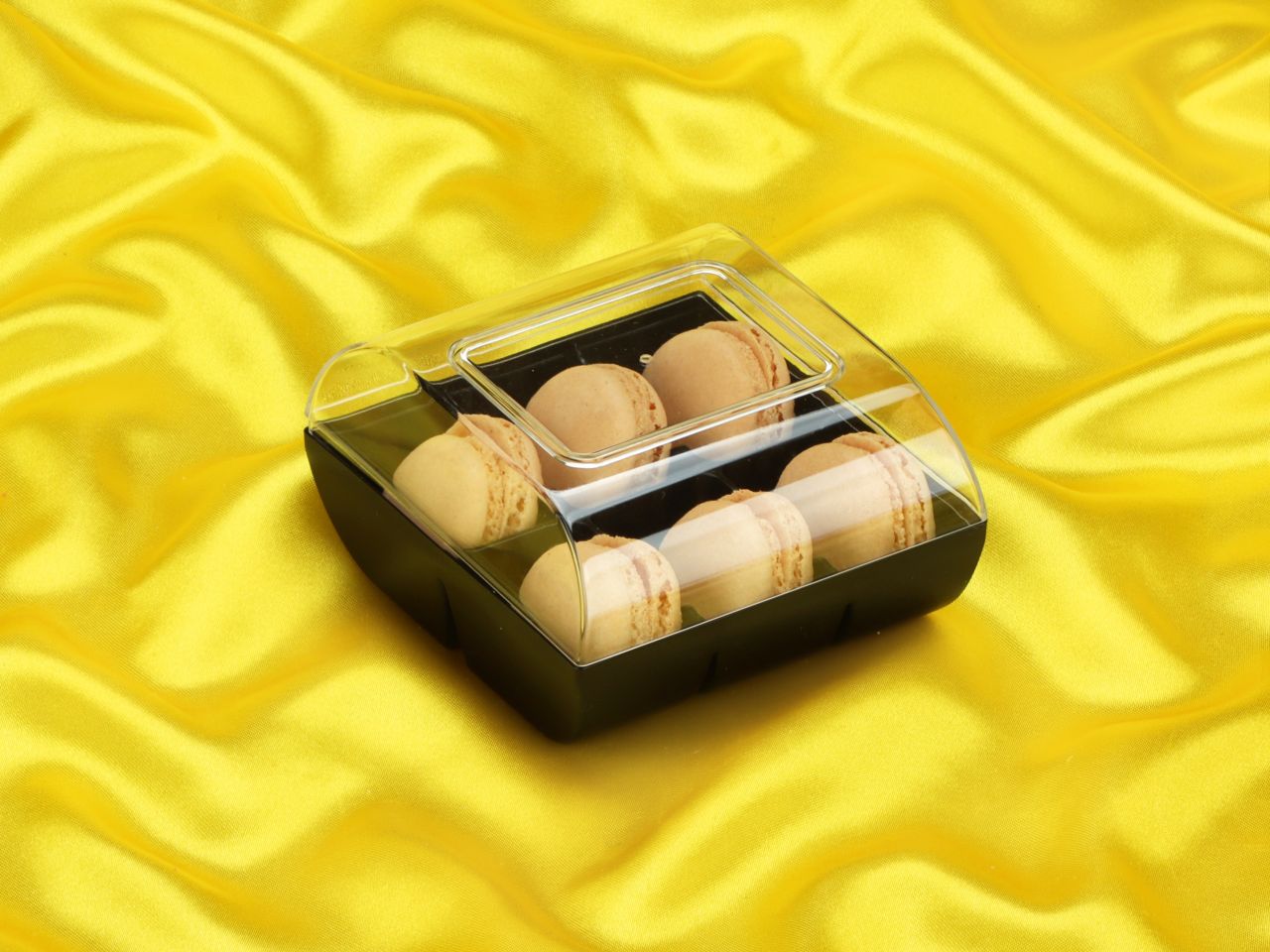 macaron halbschalen 12 stueck champagner in 6er box schwarz