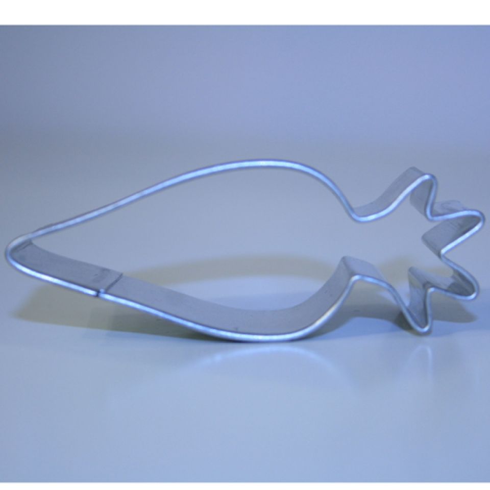 carrot cookie cutter 6 5cm