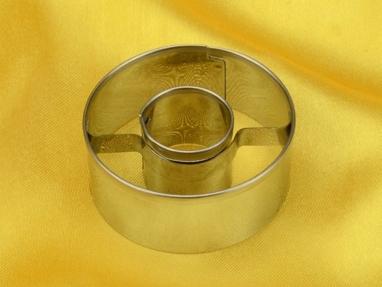 mini doughnut cutter