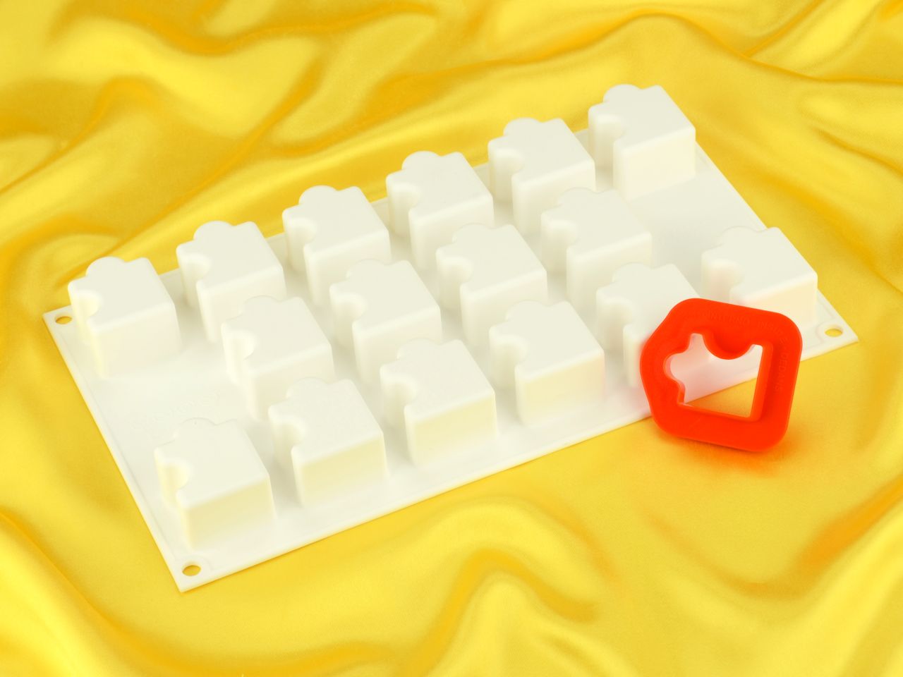 silicone mould puzzle 30