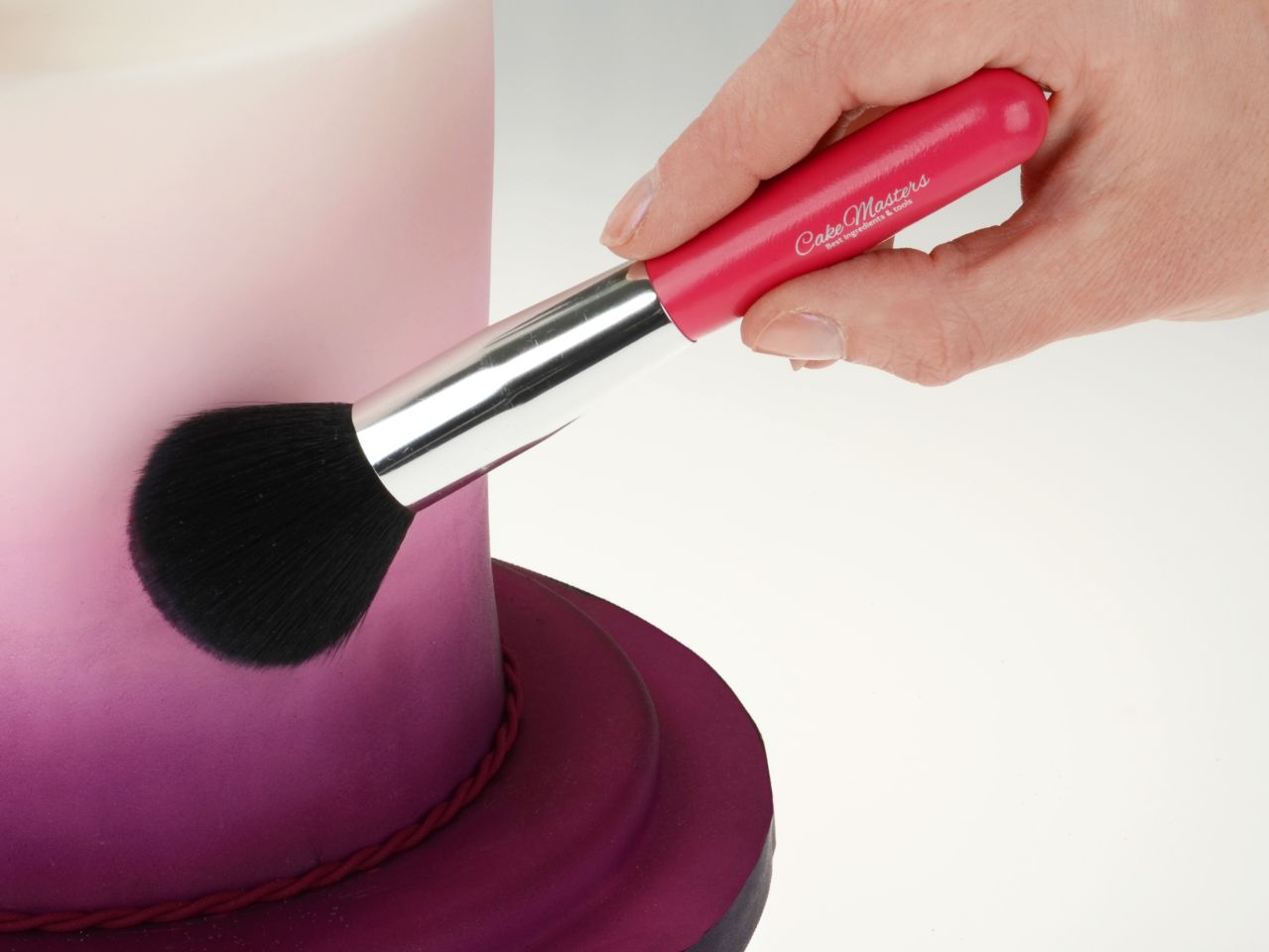 dusting brush
