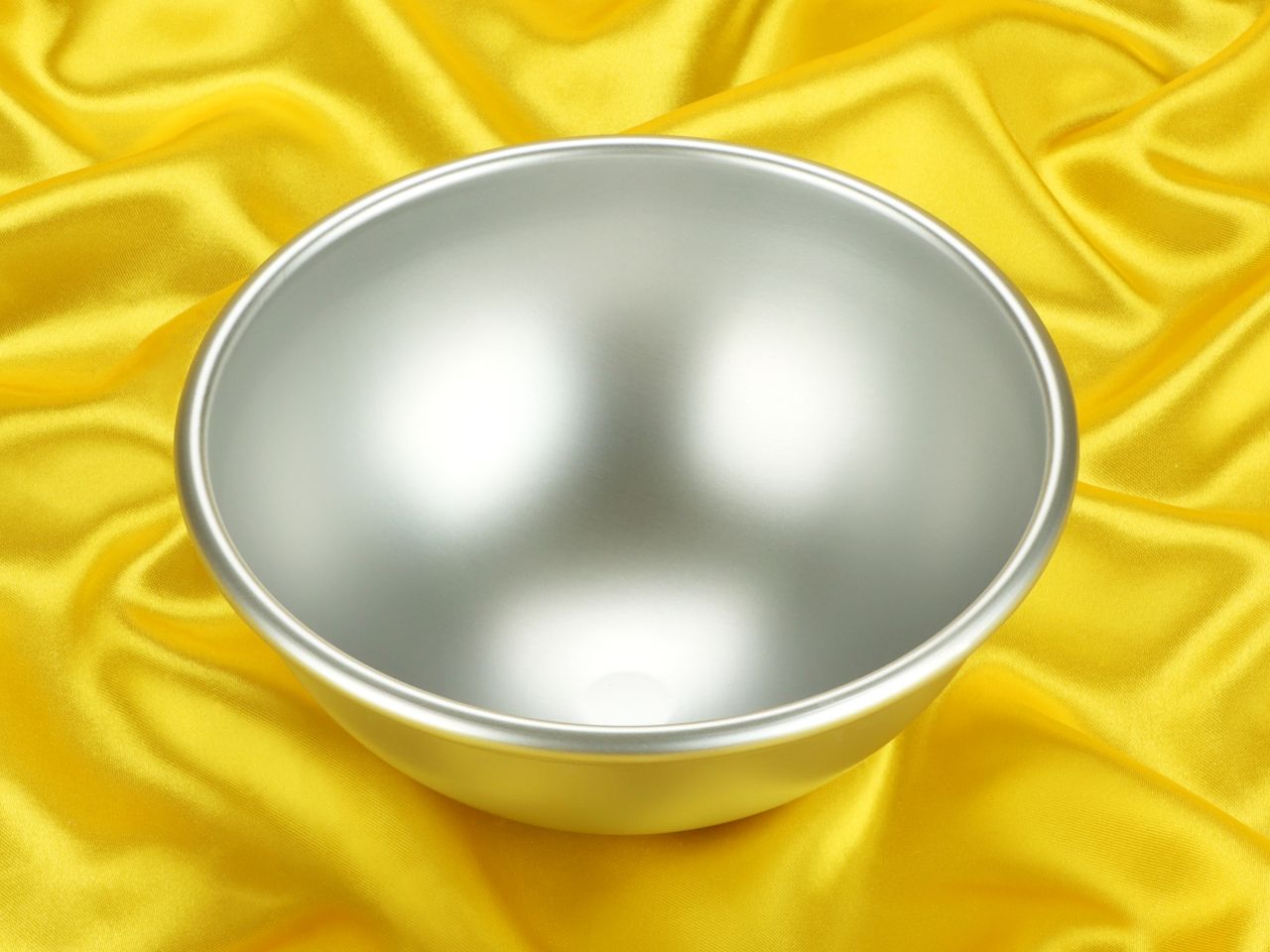 baking pan hemisphere 16cm