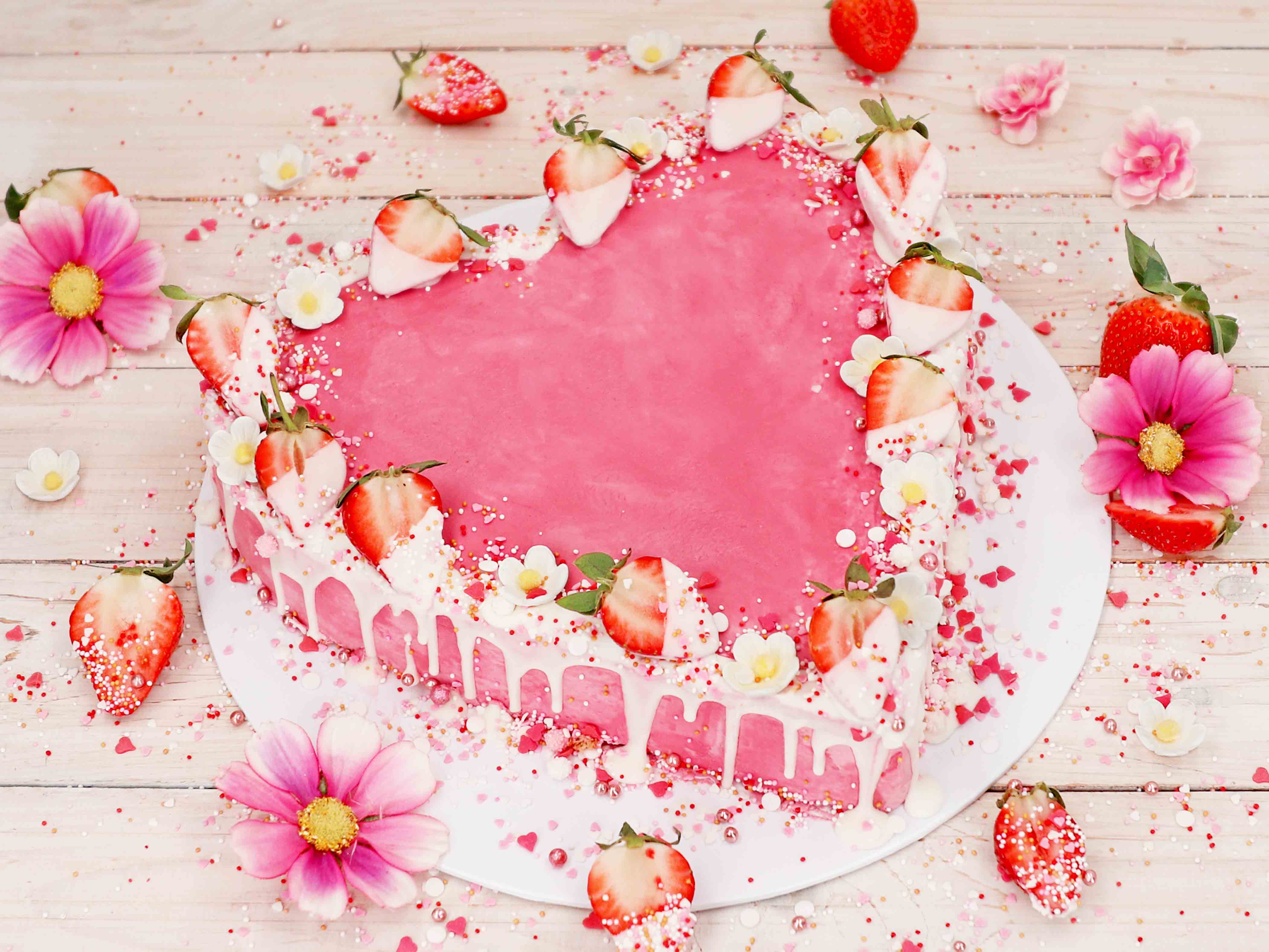 https://www.pati-versand.de/media/54/aa/60/1776670059/PPB_Herztorte.jpg?ts=1776670059