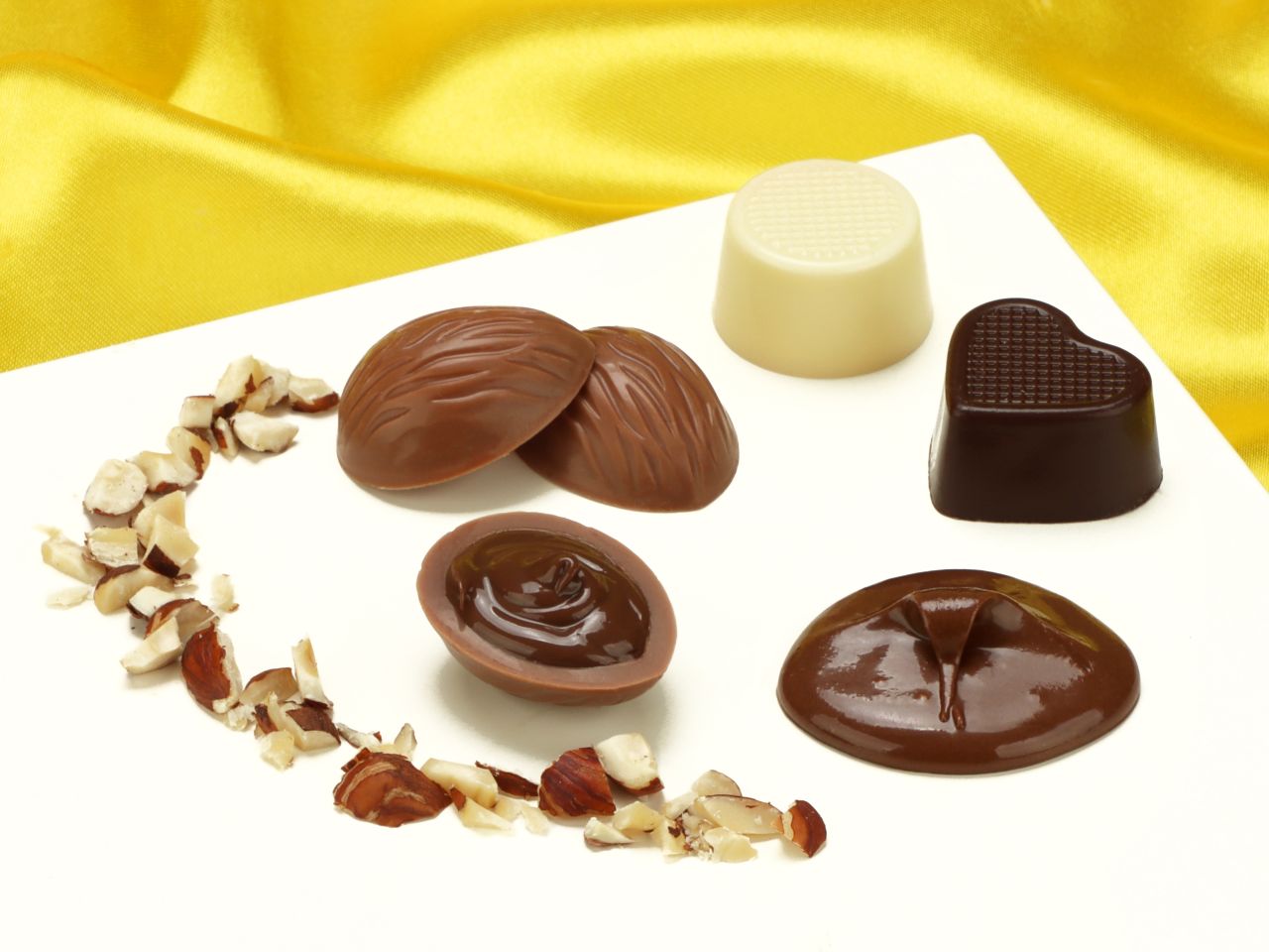 schokoladenfuellung crema doppia nocciola 250g