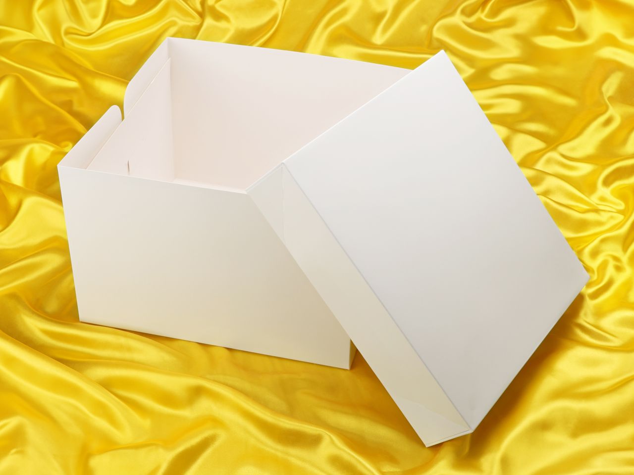 cake box white 30x30x20 cm