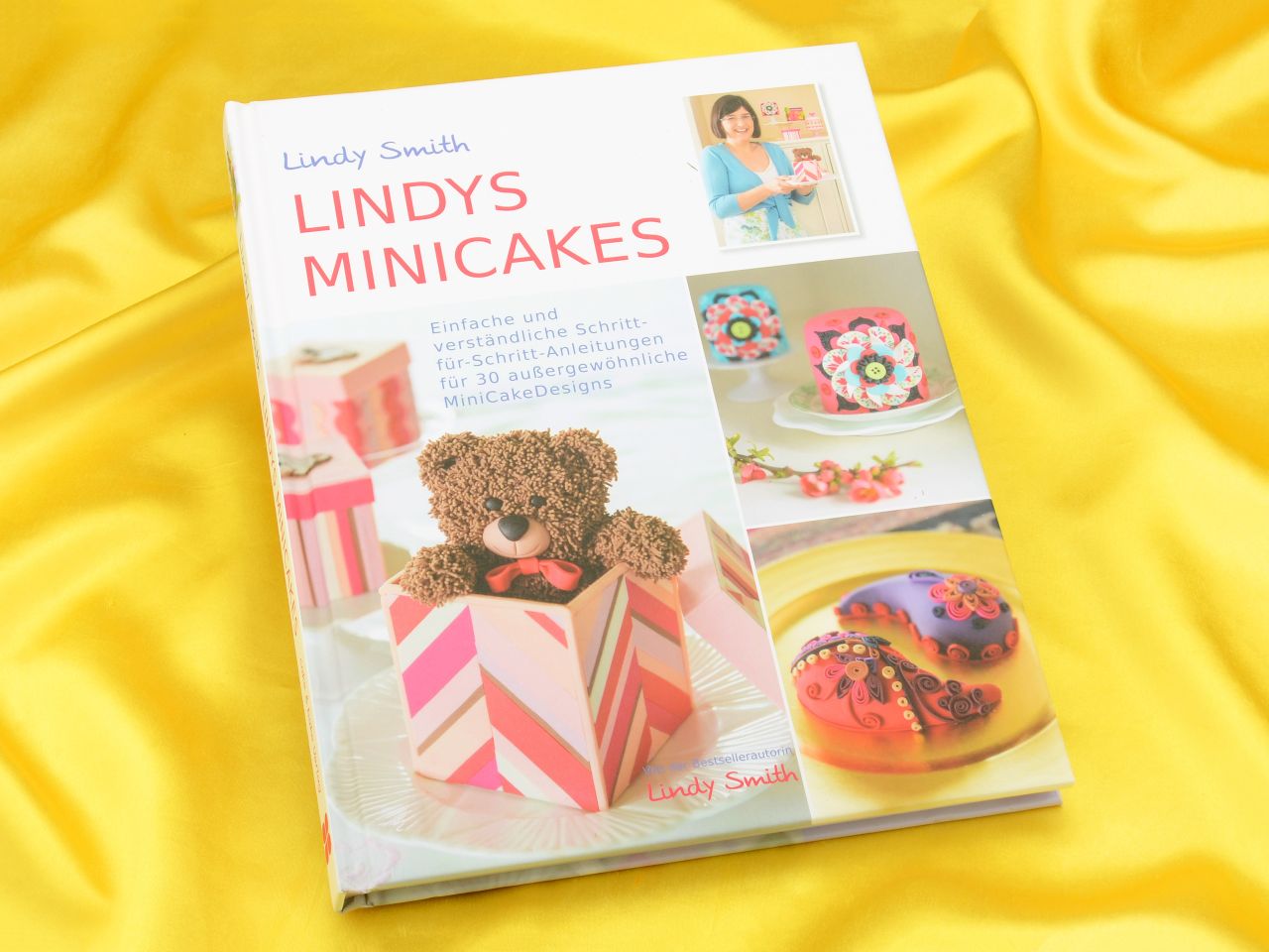 lindy s mini cakes by lindy smith