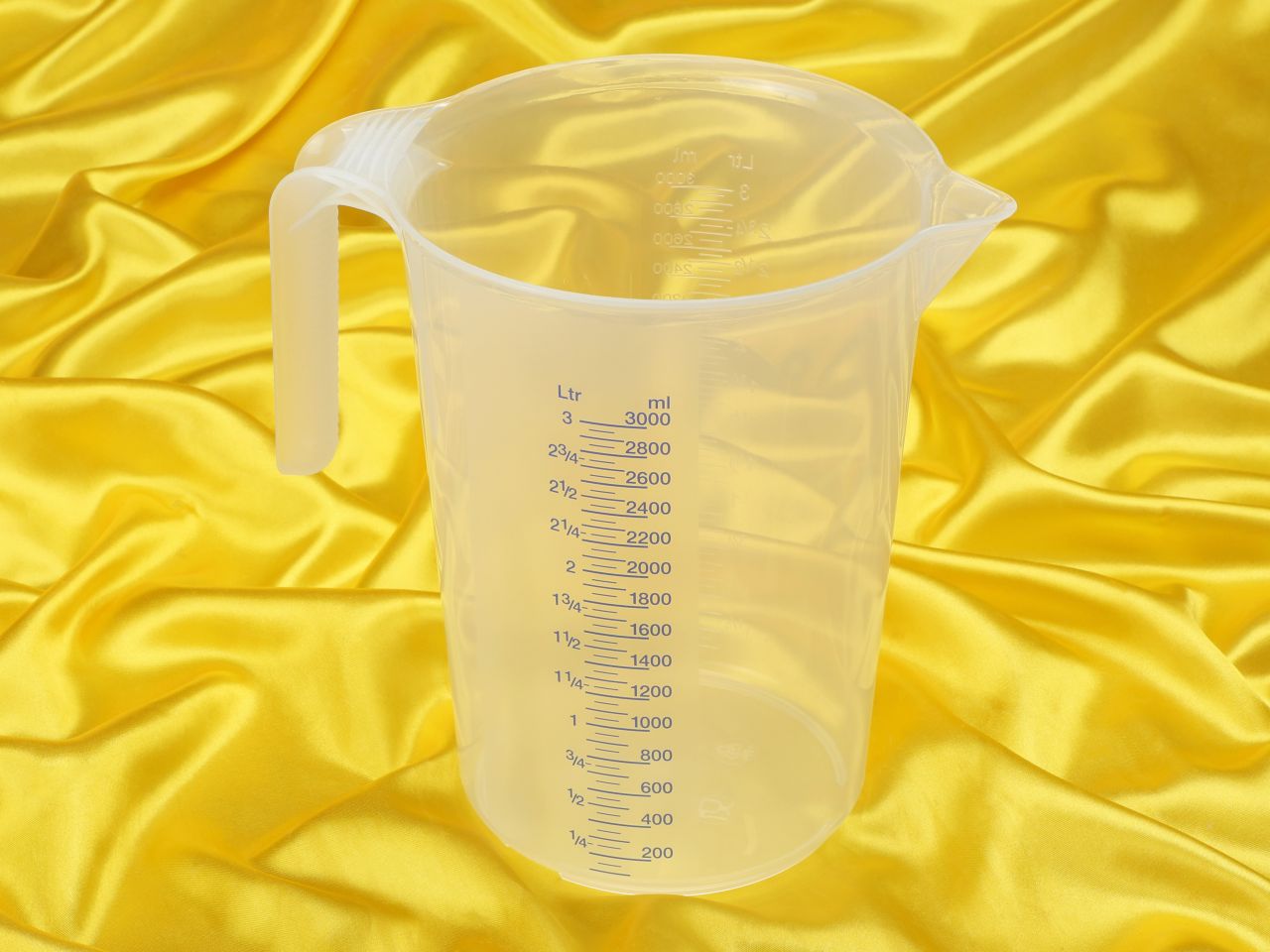 messbecher mit skala 3 l