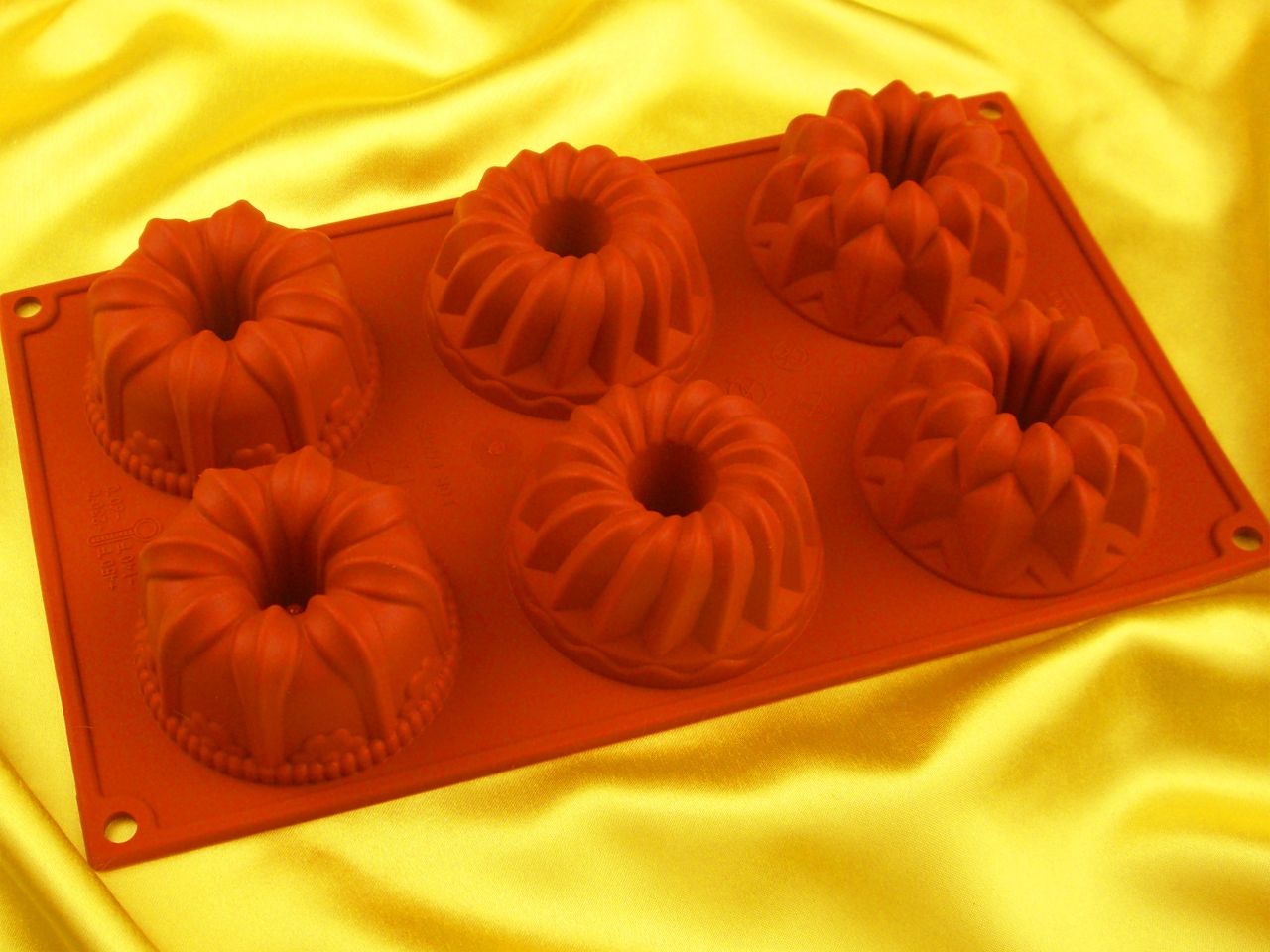 silicone mould mini ring cake