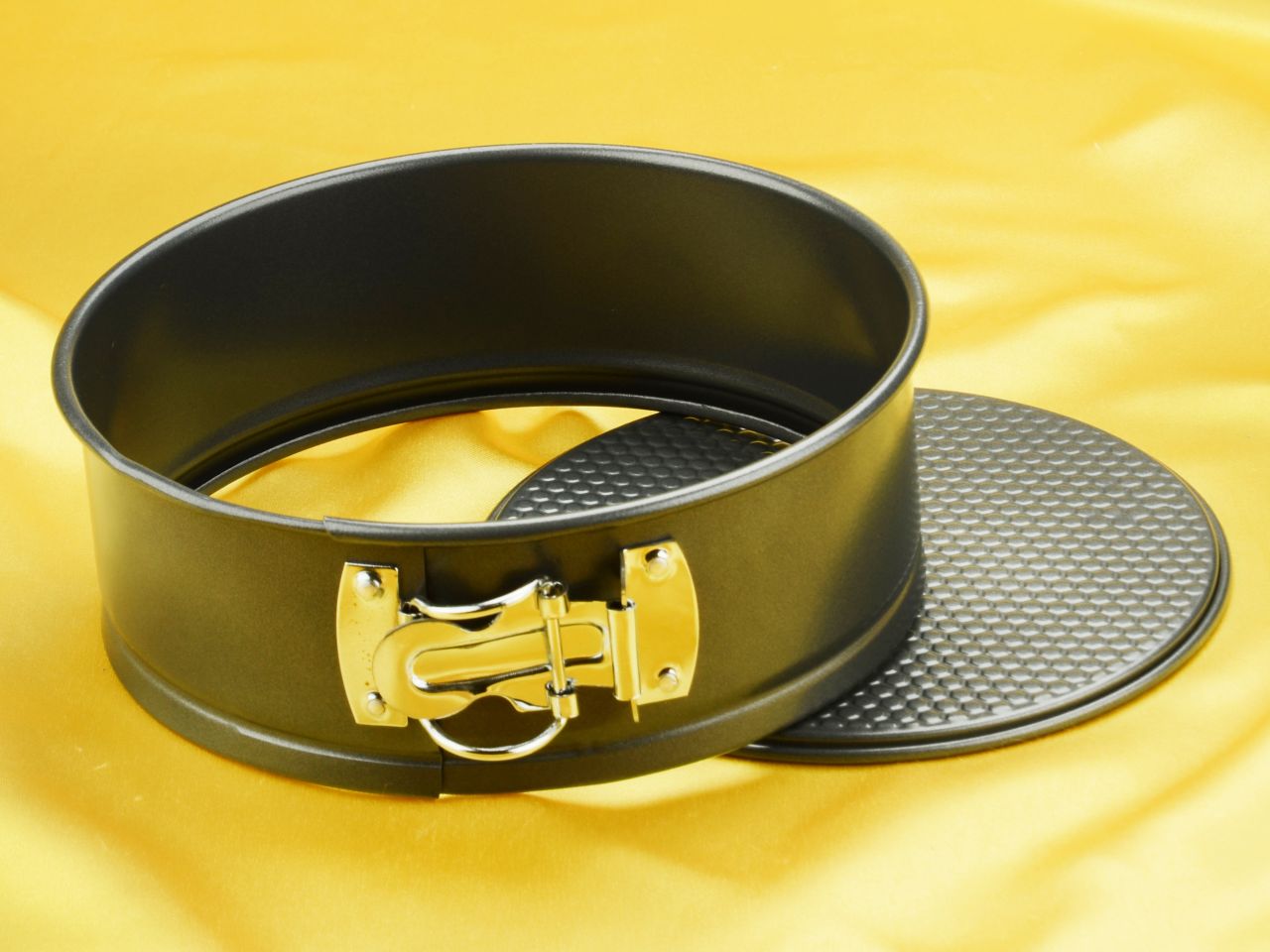 springform pan 18cm