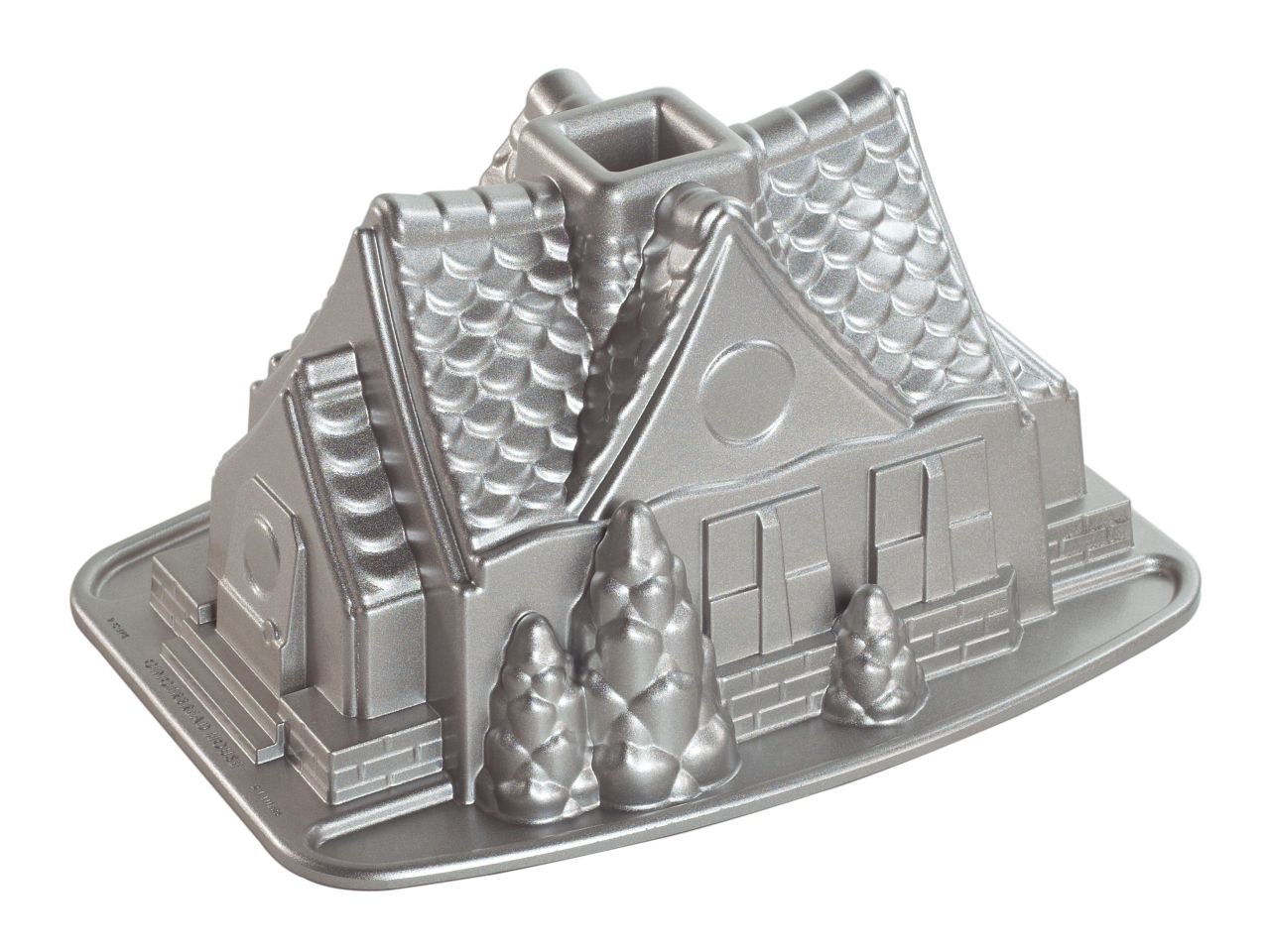nordic ware gingerbread house bundt pan