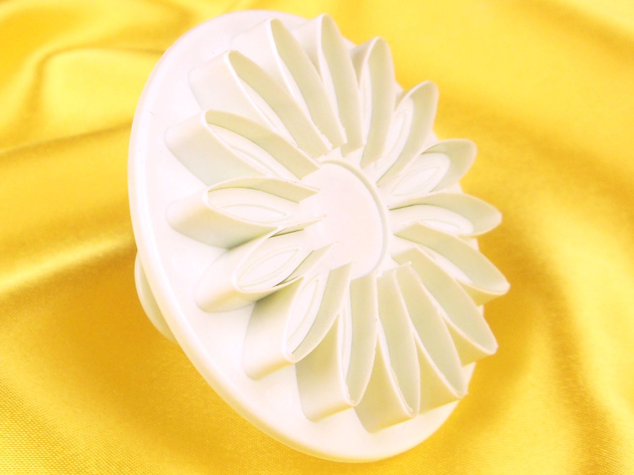 plunger cutter sunflower big