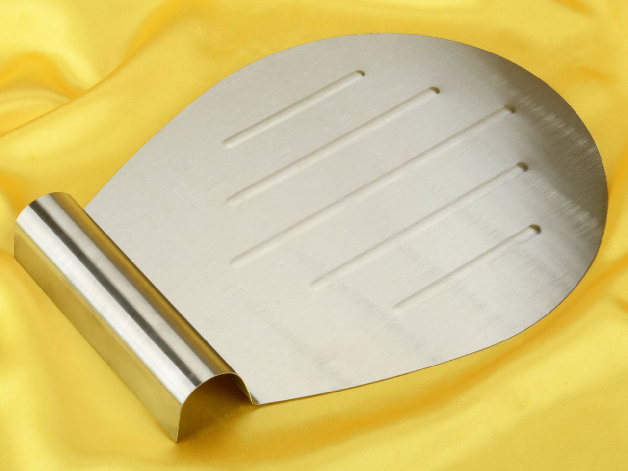 cake lifter 26cm
