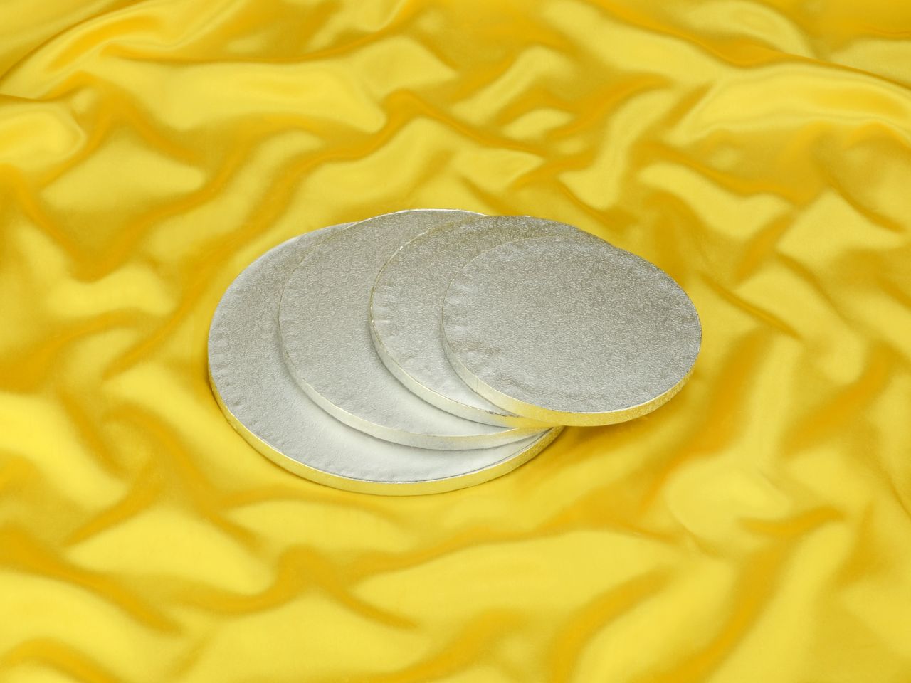 cakeboard rund 18cm silber 5 stueck